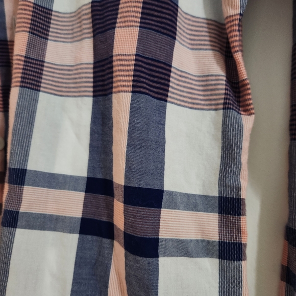 Express Mens Fitted Dress Shirt Medium 15 - 15 1/2 - Picture 2 of 4